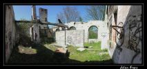 Nom du fichier : interieur ruine.jpg
Poids du fichier : 107Ko
Dimensions : 862x404
Ajouté le : Avr 12, 2005 interieur ruine.jpg